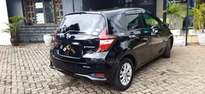 Nissan Note 1.2 Hybrid 2019 Black