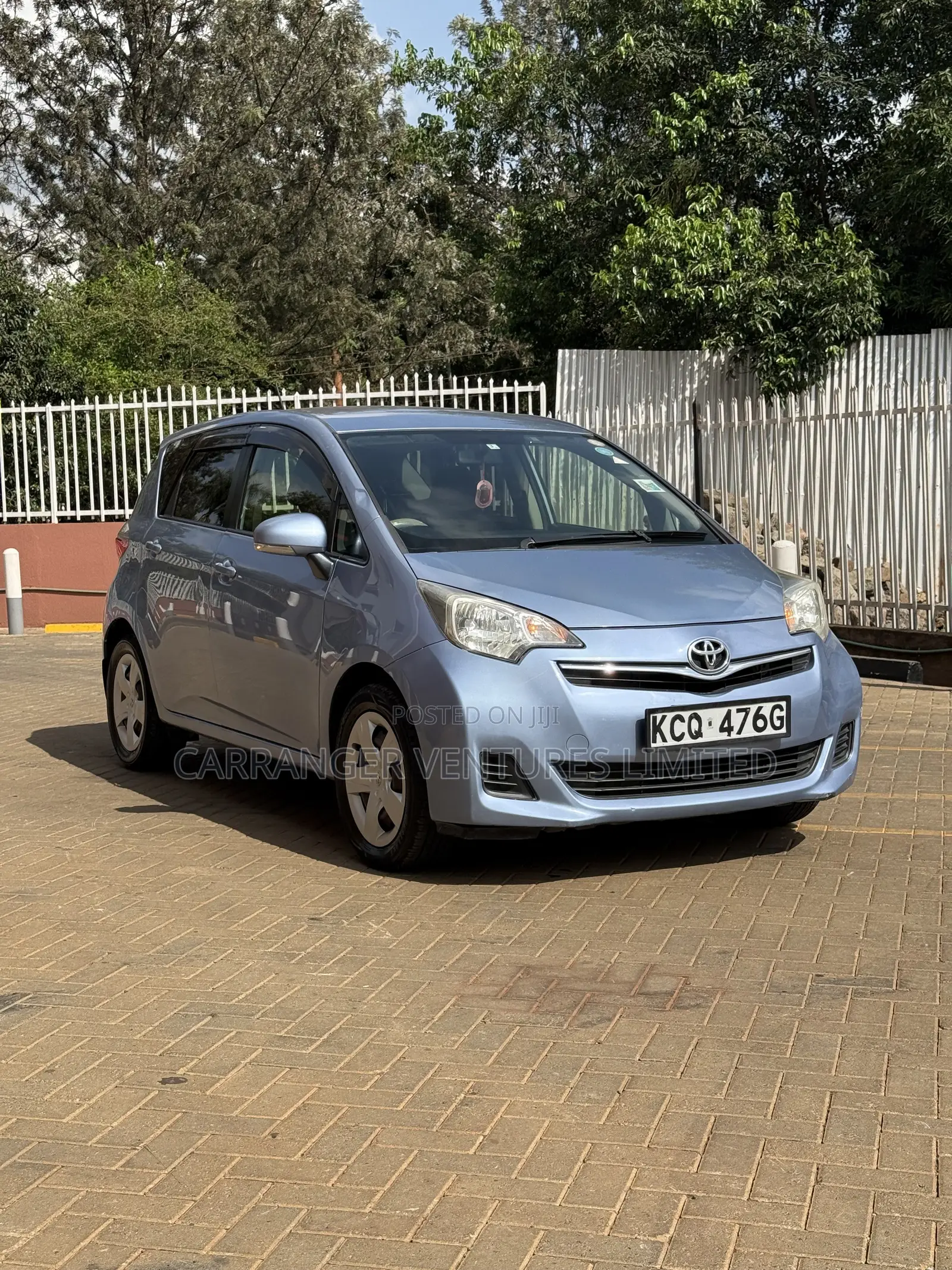 Toyota Ractis 2012 Blue