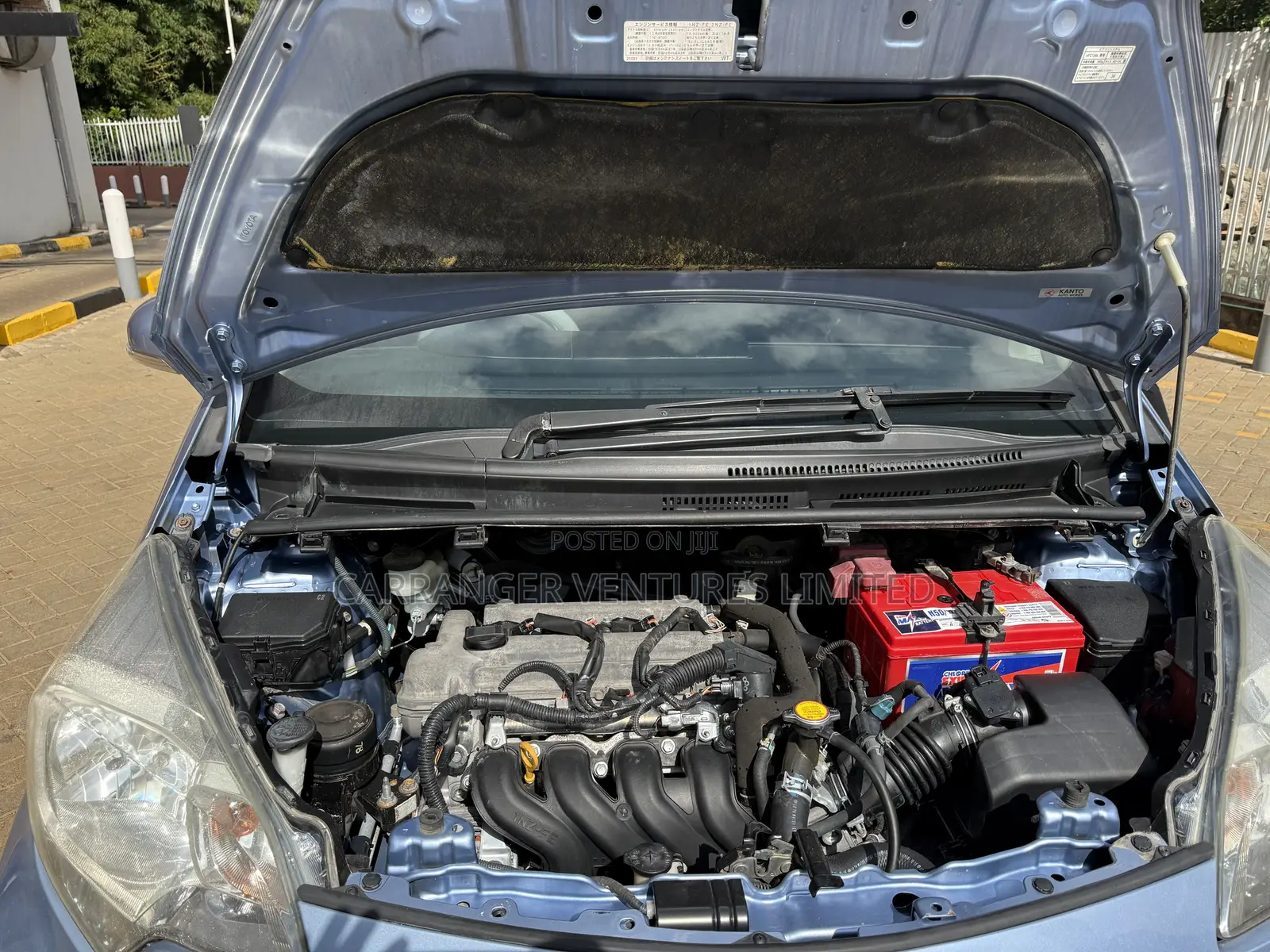 Toyota Ractis 2012 Blue