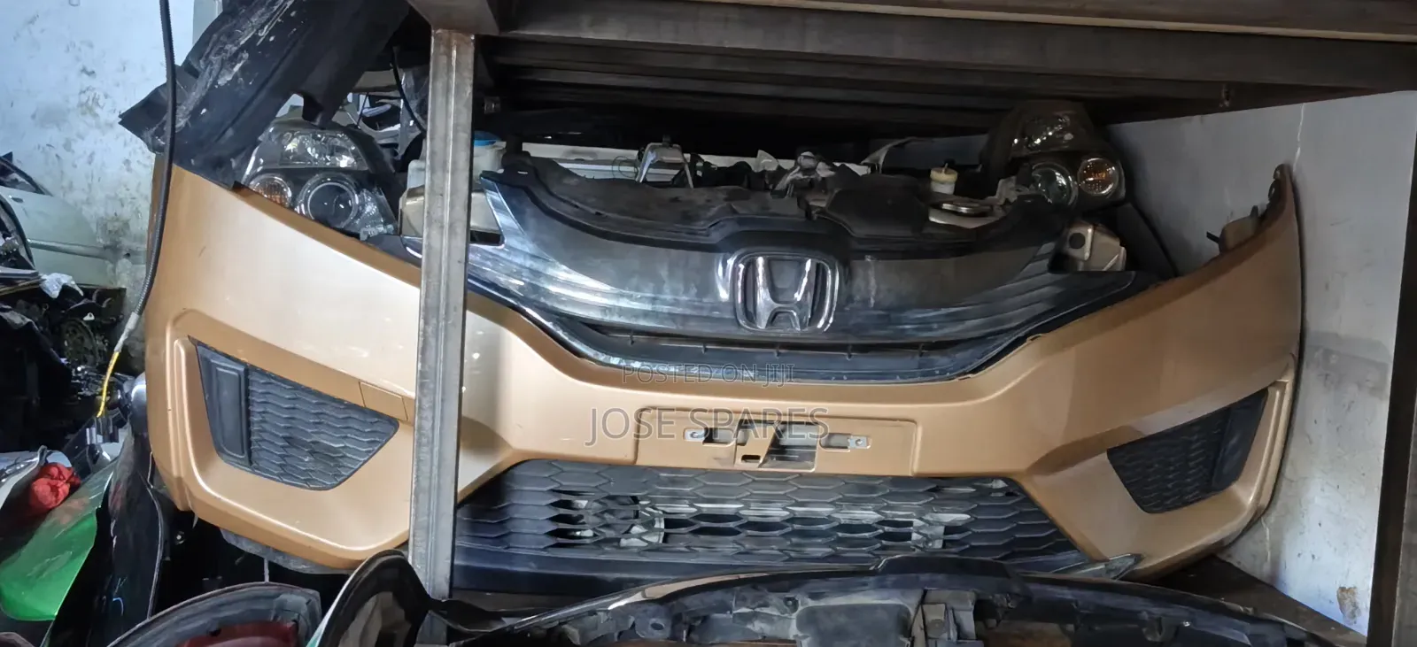 Honda Fit Gk3/Gk5 Nosecut
