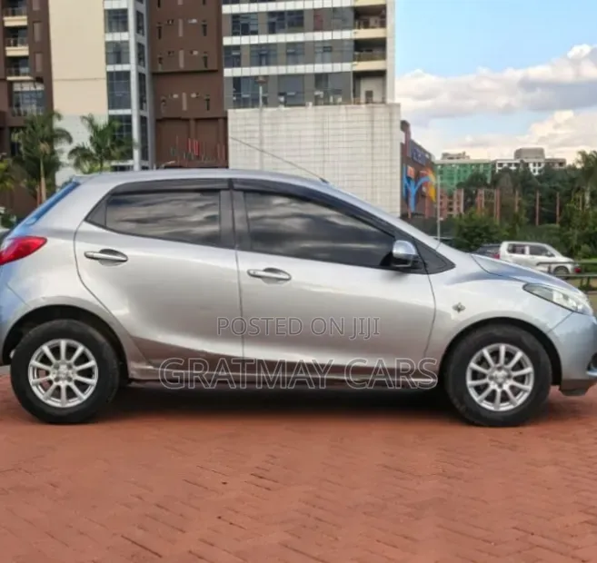 Mazda Demio 2011 Gray