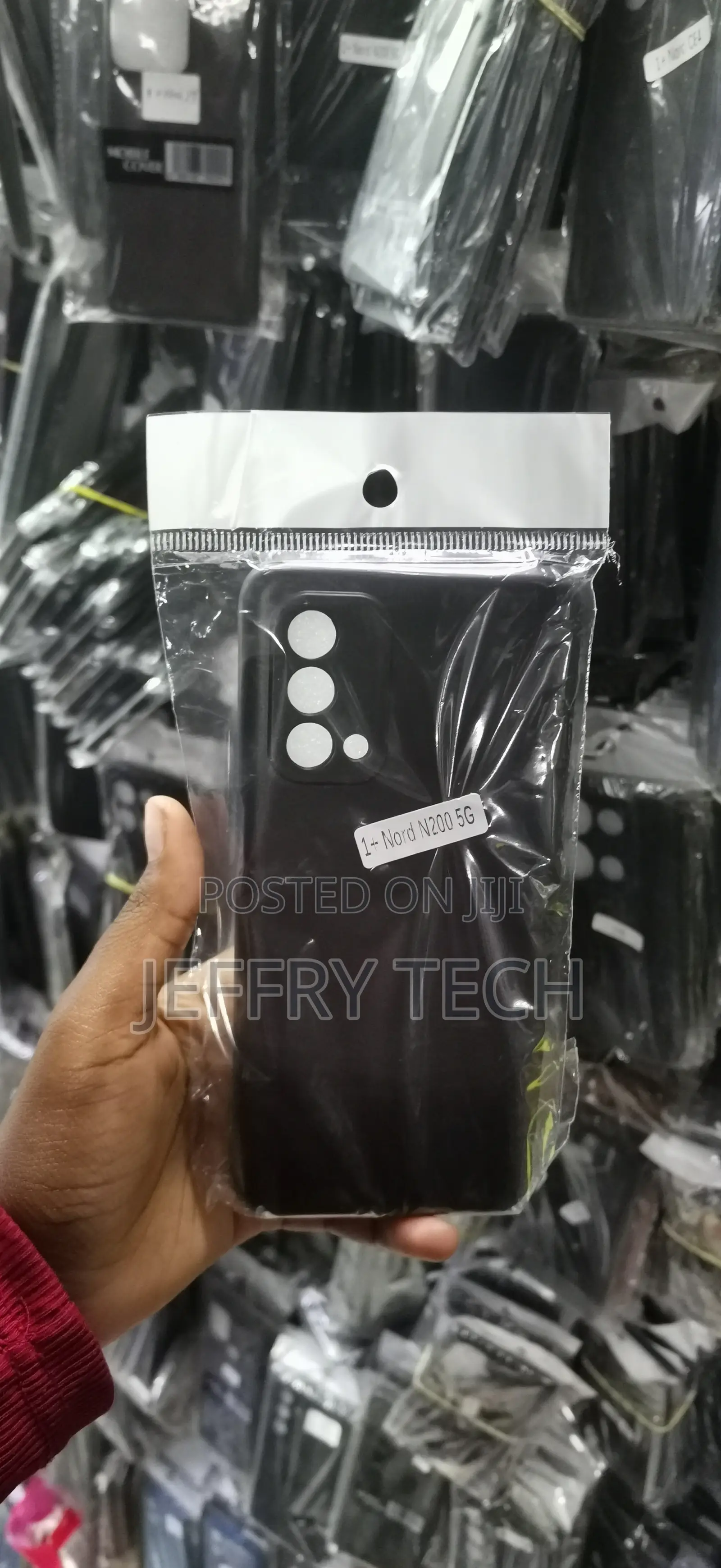Oneplus Nord N200 5g Triple-Camera Layout and Flash Alongside Cutouts
