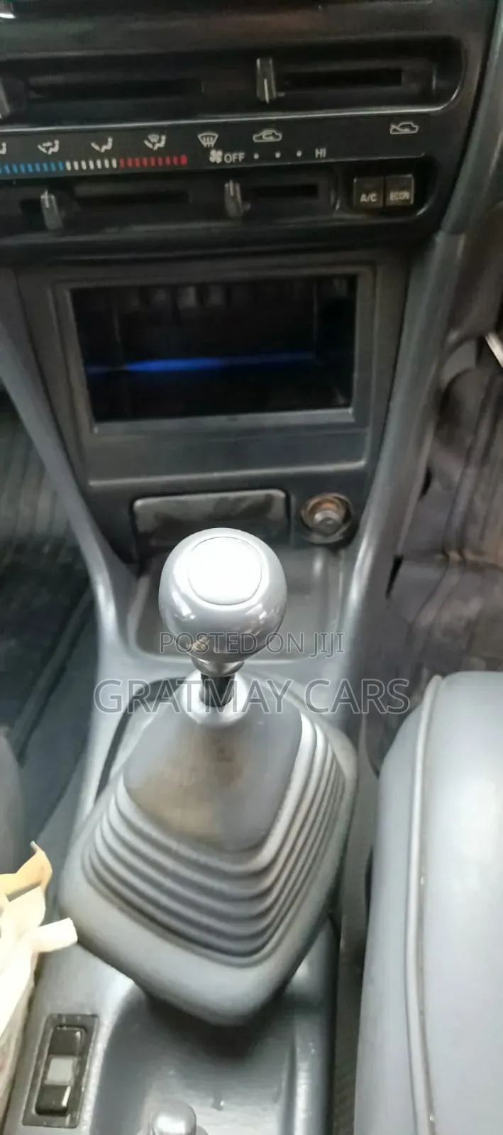 Toyota Corolla 2000 White