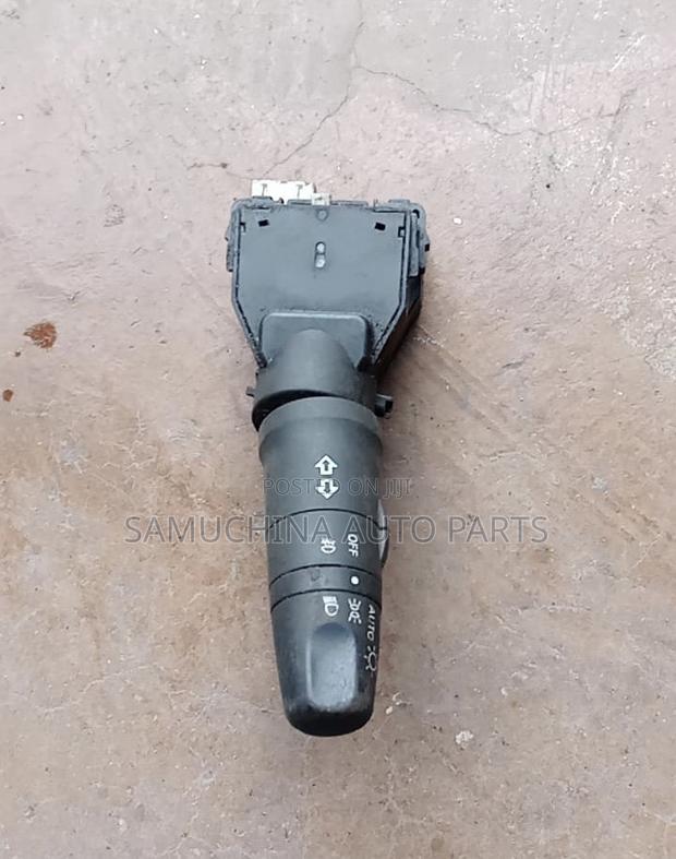 Headlight Switch Nissan Wingroad Y12