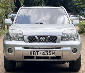 Nissan X-Trail 2.0 2006 Silver