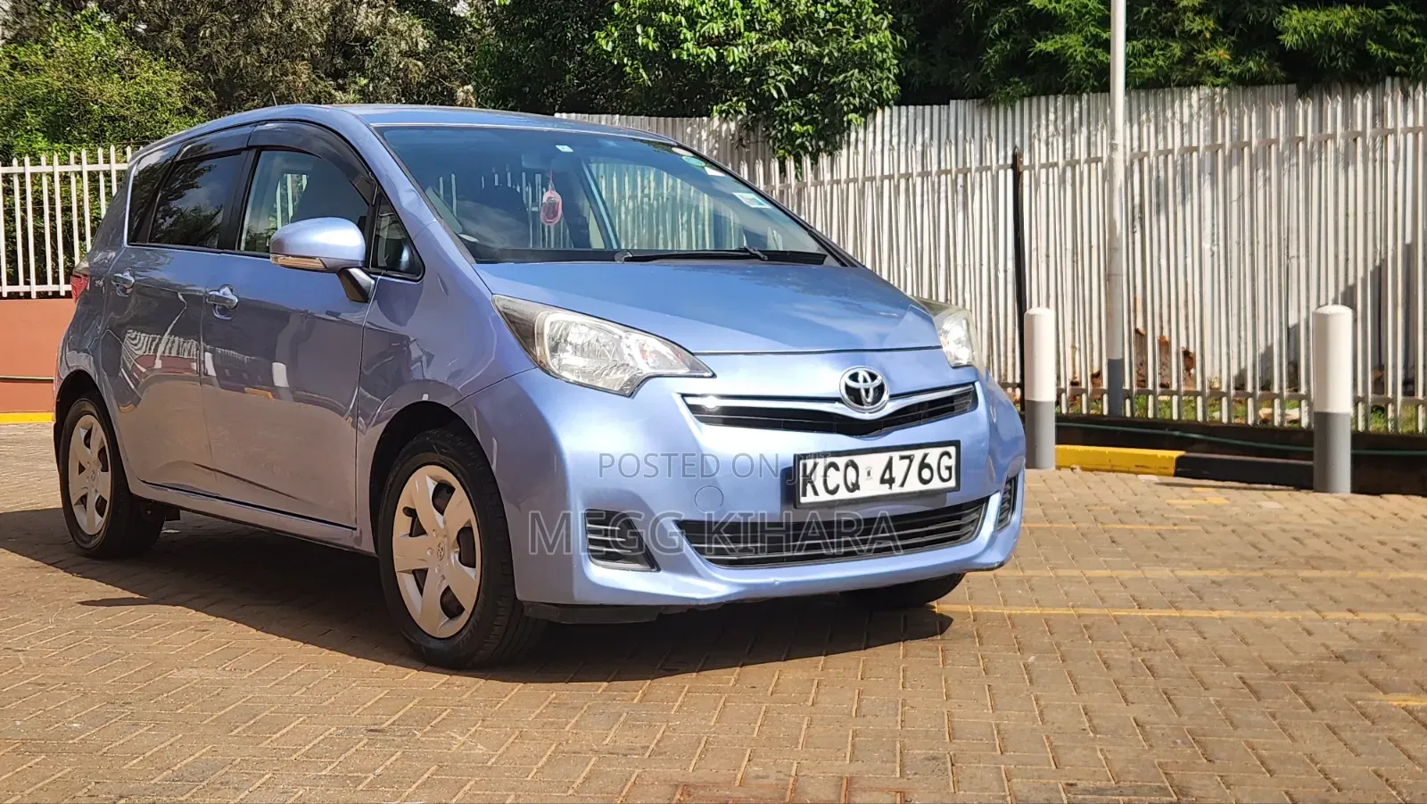 Toyota Ractis 2012 Blue