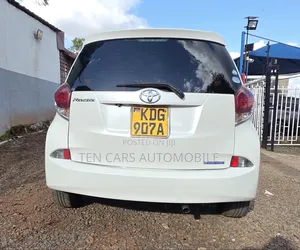 Toyota Ractis 2014 White