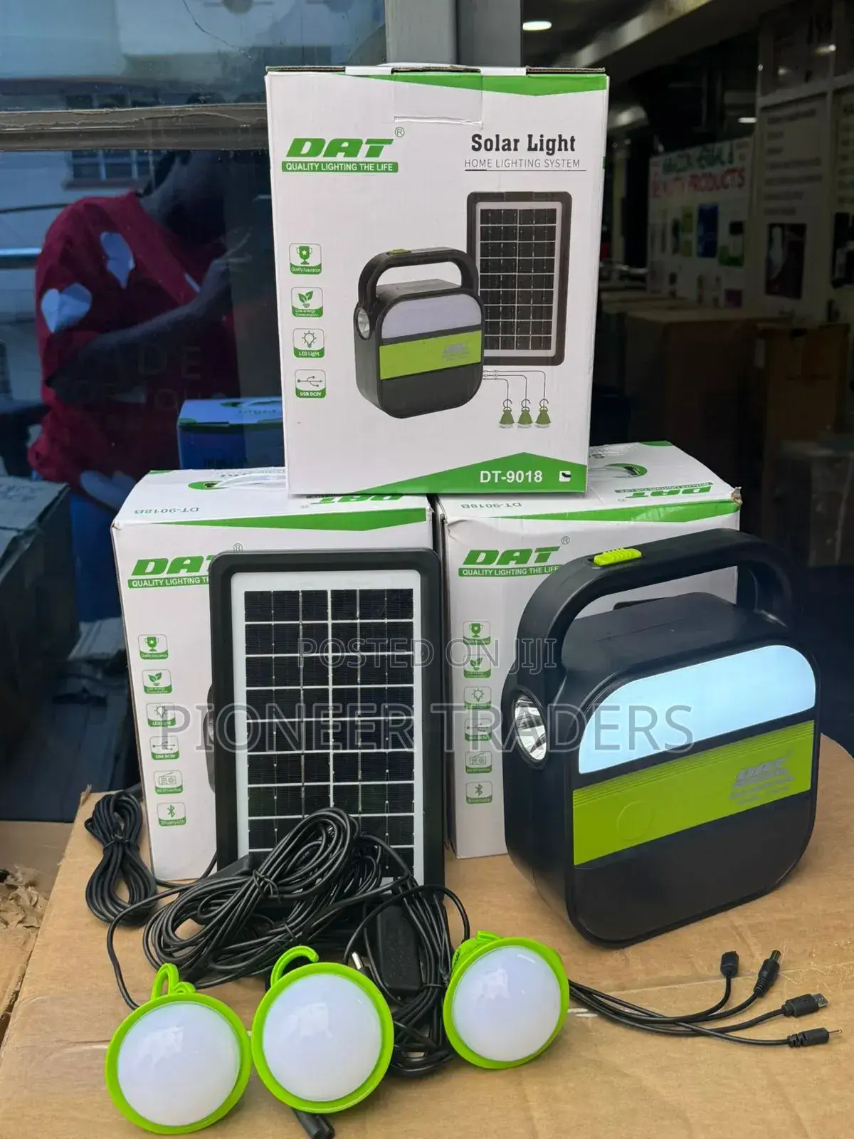Dat Solar Light Dt 9018