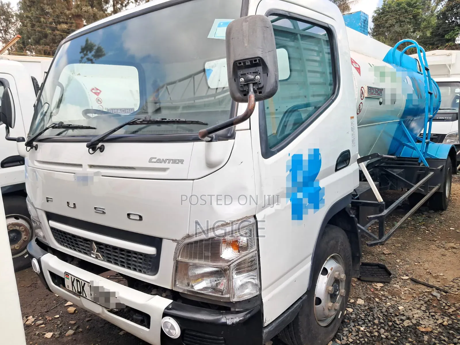 Mitsubishi Canter Fe85 2022 White