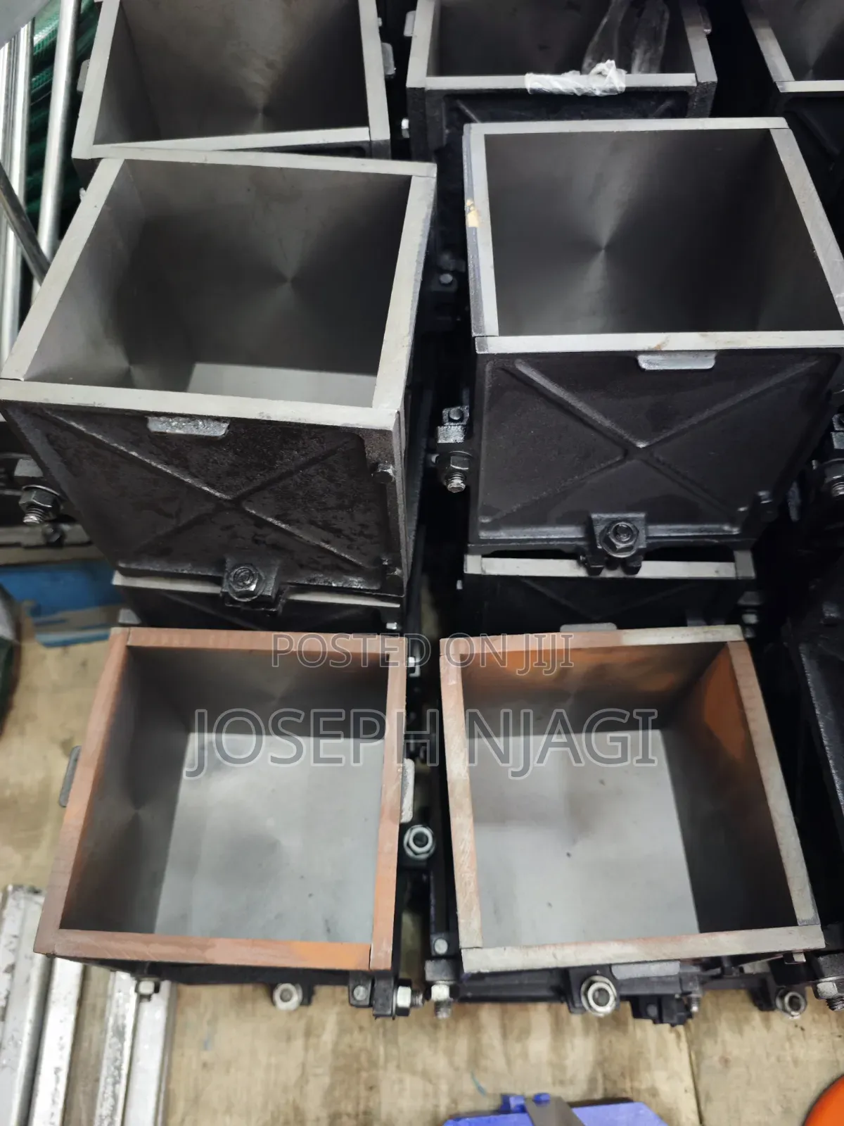 Cube Moulde