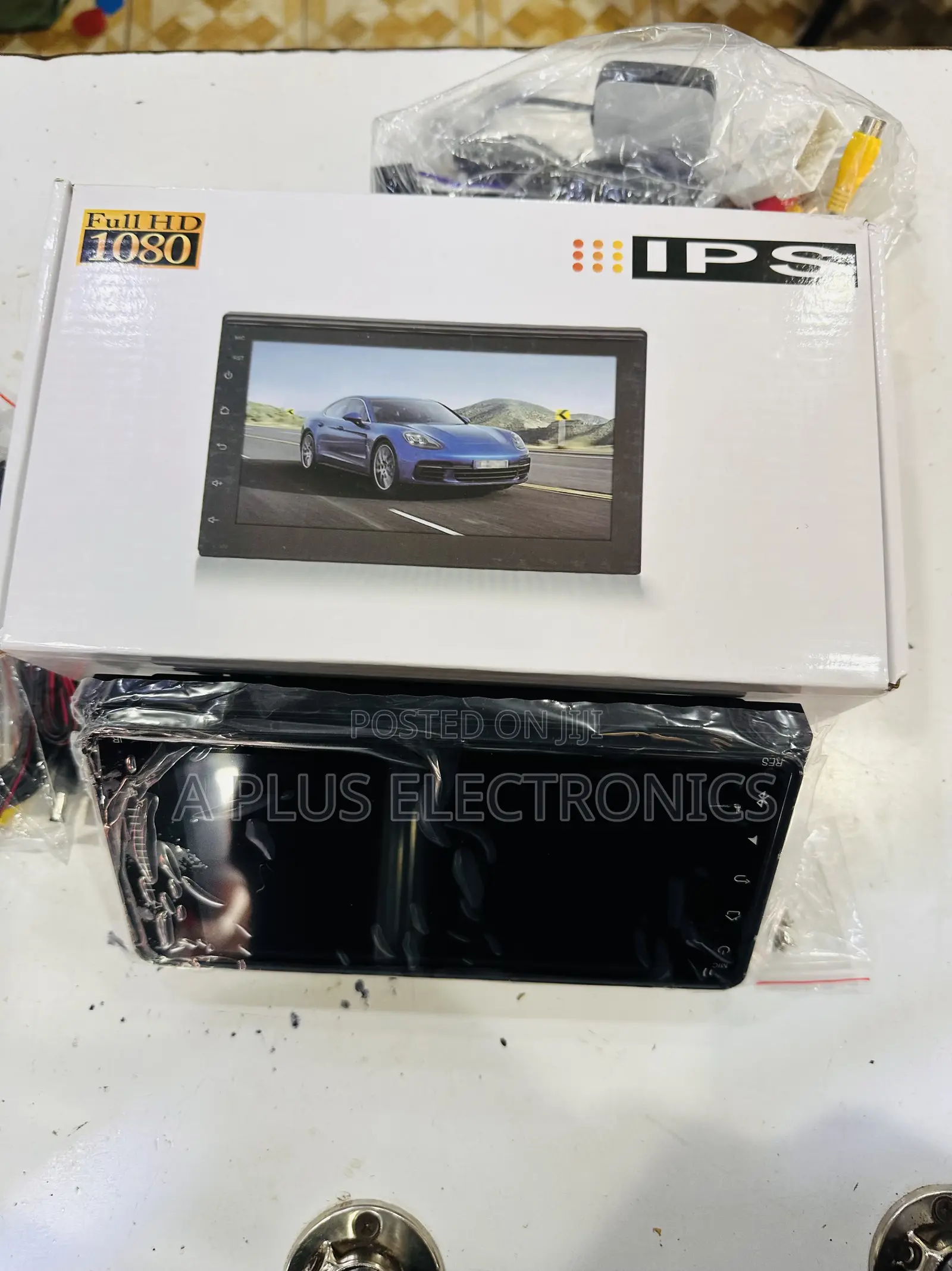 Android 8 Inch (4+64gb) + Reverse Camera Wifi Car Stereo
