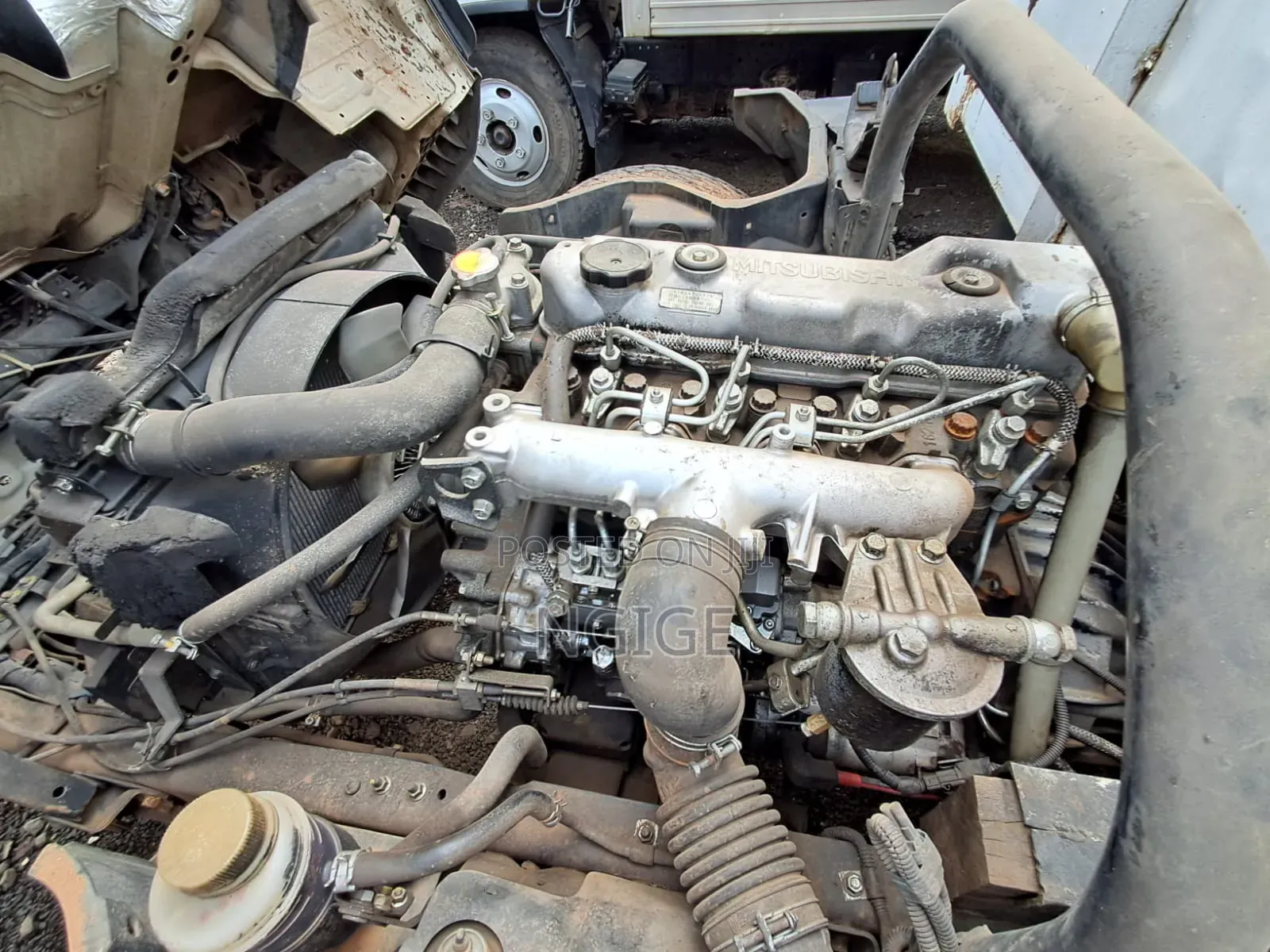 Mitsubishi -Canter--Fe85