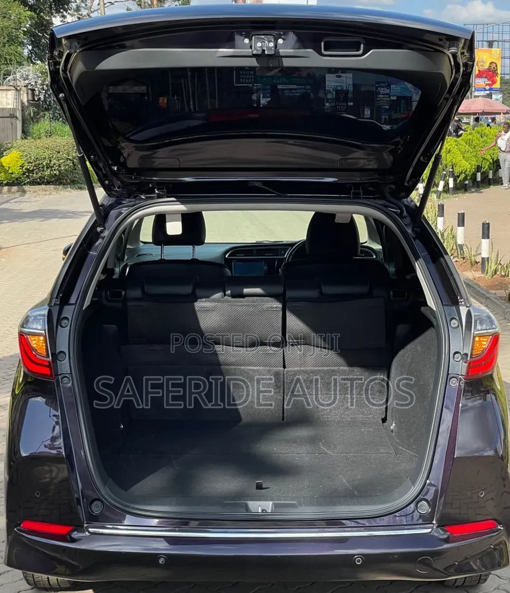 Honda Fit Shuttle 2019 Purple