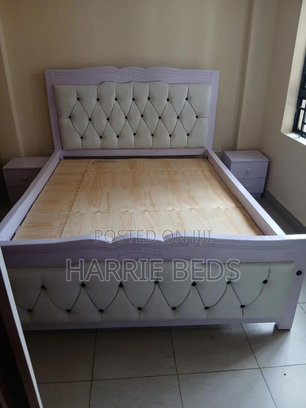 Mountain Bed White (Hardwood Frame)