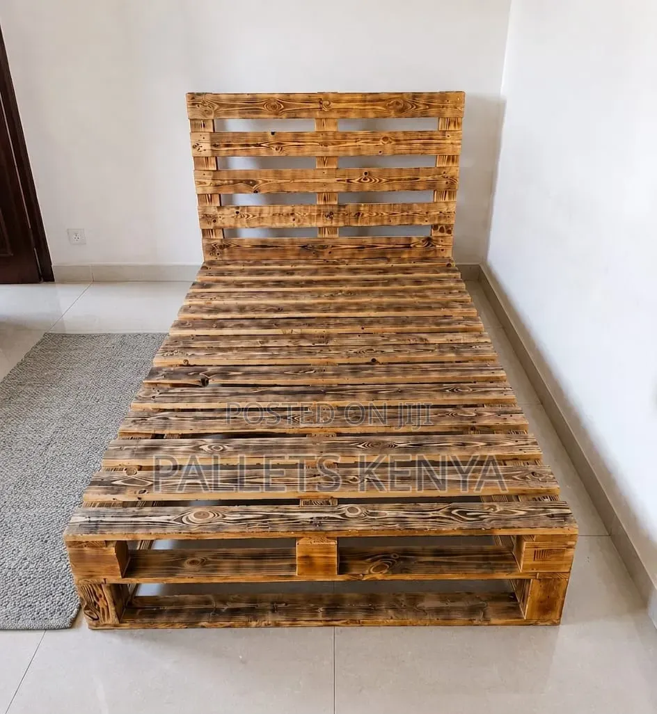 4×6 Pallet Bed – Durable Wooden Frame With Comfortable Support.Mnm