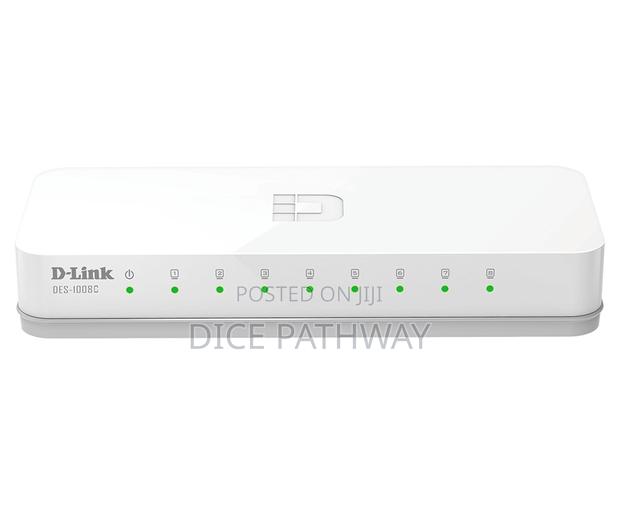 D-Link Des-1008cb 8 Port 10100base-T Unmanged Switch - thumbnail 3