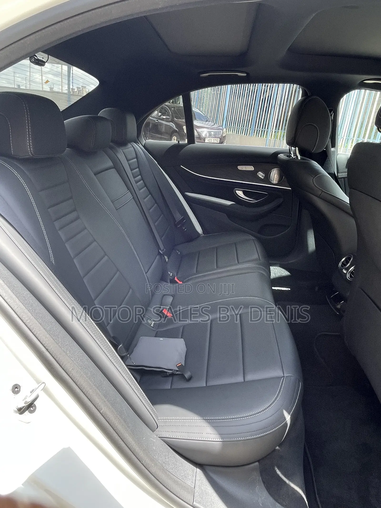 Mercedes-Benz E200 2020 White