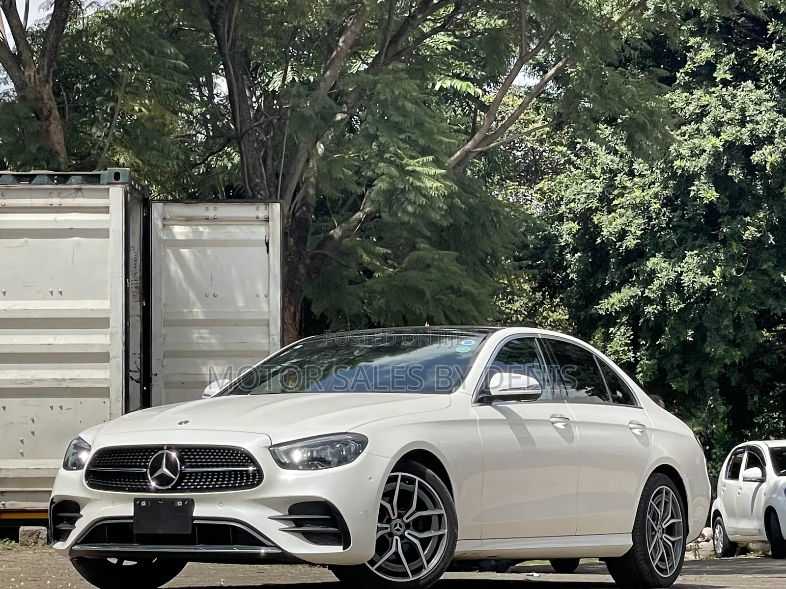 Mercedes-Benz E200 2020 White