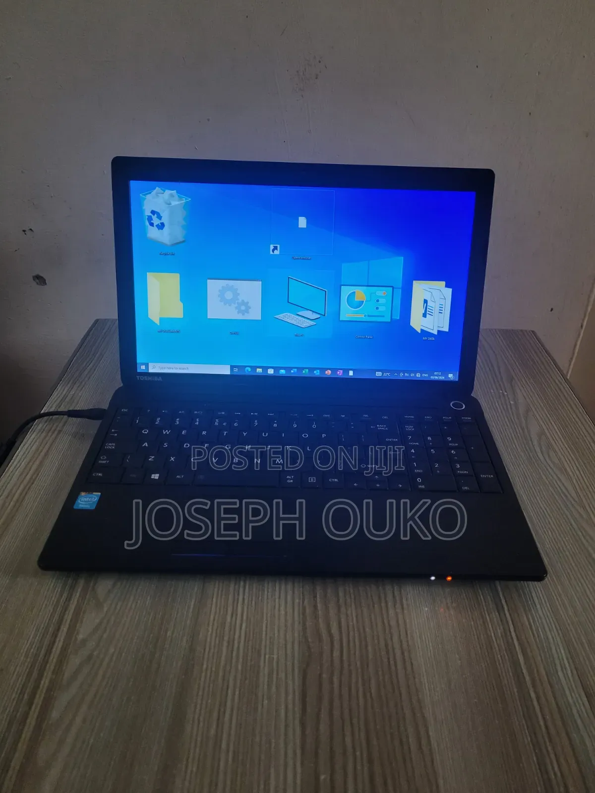 Laptop Toshiba Satellite C50A 4GB Intel Celeron HDD 500GB