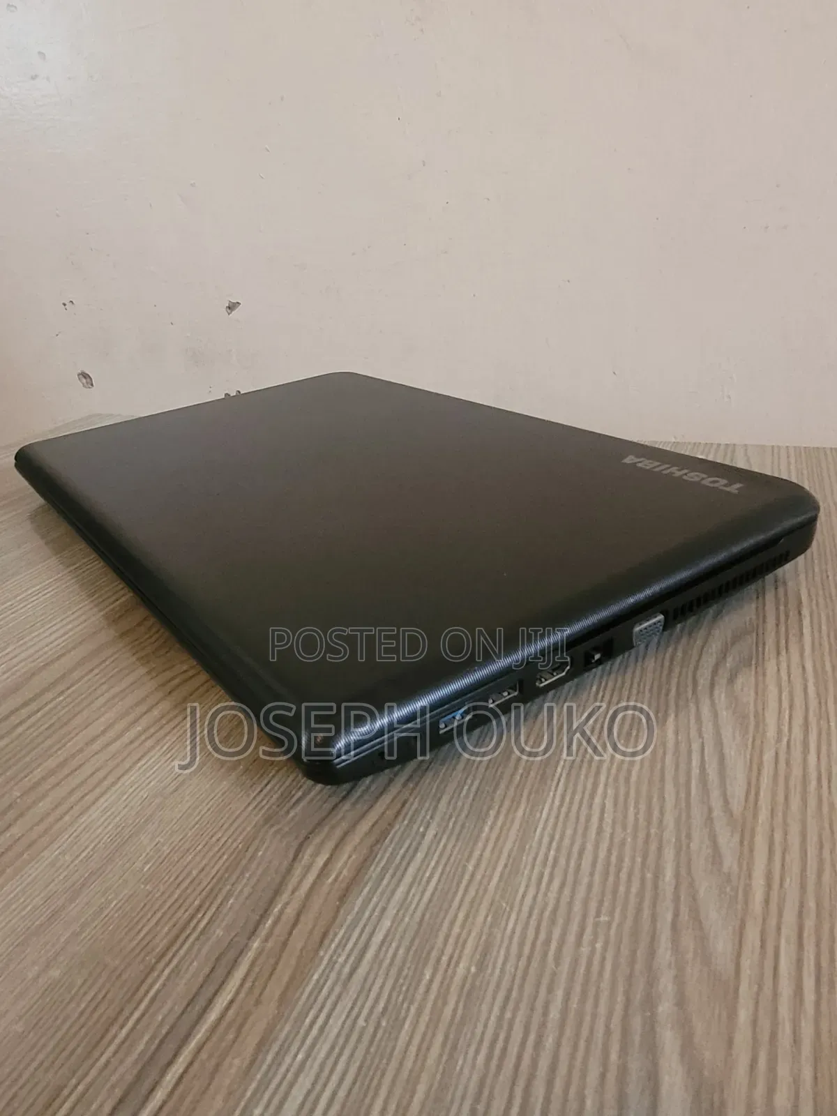 Laptop Toshiba Satellite C50A 4GB Intel Celeron HDD 500GB