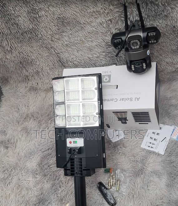 Intelligent Solar Lighting and Security 4g CCTV Camera Combo
