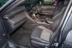 Toyota Harrier 2.5 Hybrid 2020 Gray