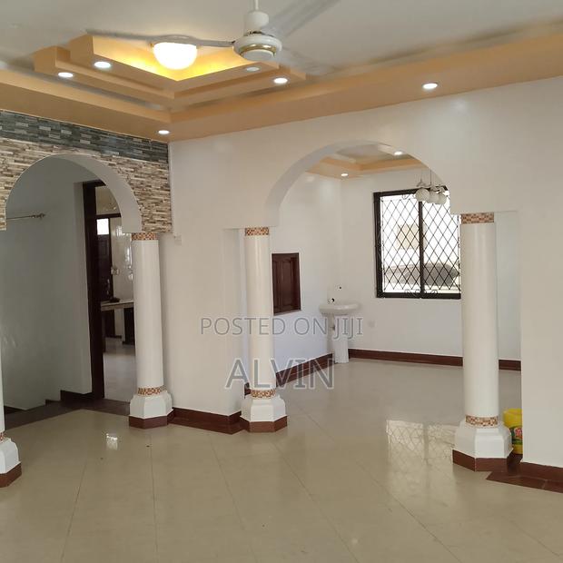 4bdrm Maisonette in Kizingo for rent - thumbnail 6