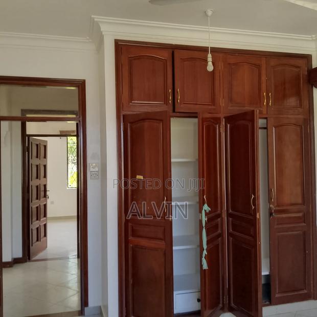 4bdrm Maisonette in Kizingo for rent - thumbnail 7