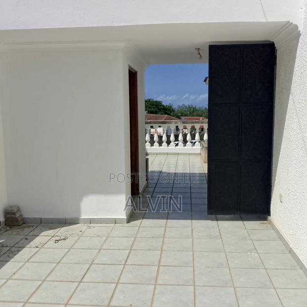 4bdrm Maisonette in Kizingo for rent - thumbnail 13