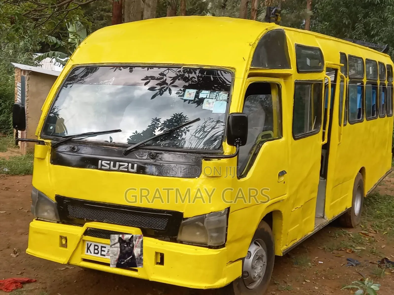 Isuzu NQR 2008 Yellow