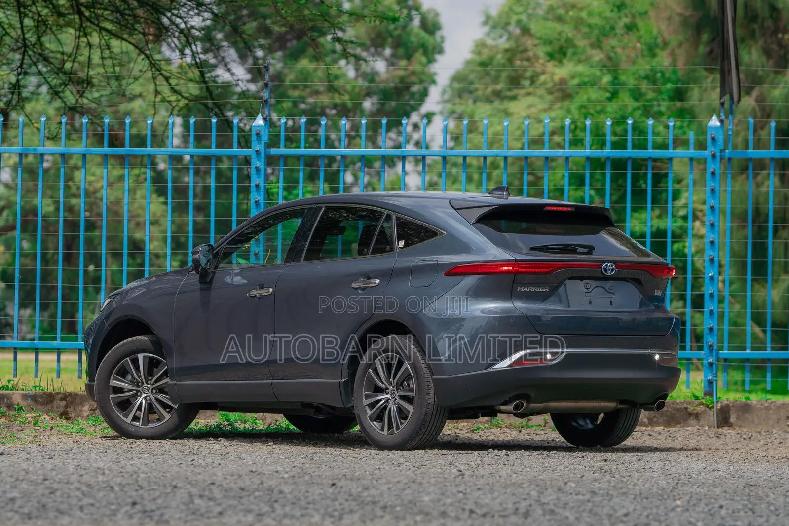 Toyota Harrier 2.5 Hybrid 2020 Gray