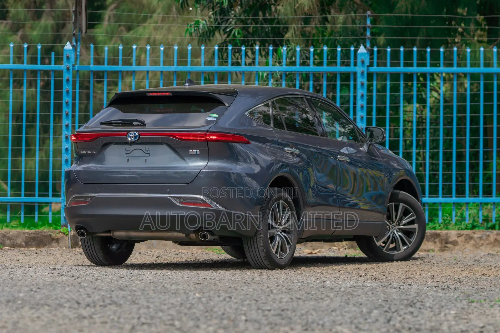 Toyota Harrier 2.5 Hybrid 2020 Gray