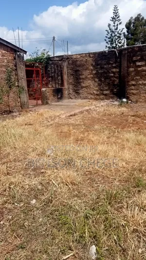 Quarter of an Acre for Sale in Maragua Town