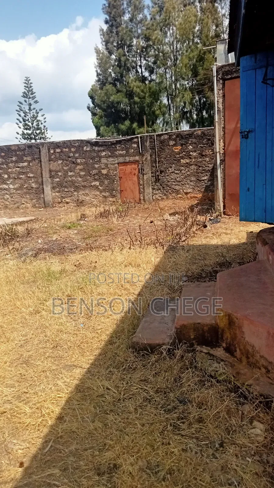 Quarter of an Acre for Sale in Maragua Town
