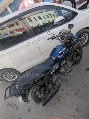 Bajaj Boxer 150 UG 2017 Red