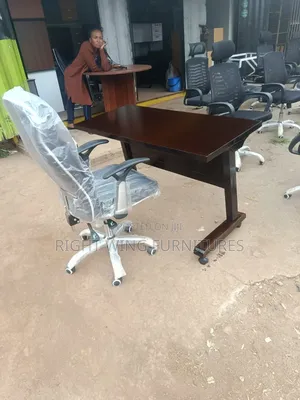 Wooden Office Table