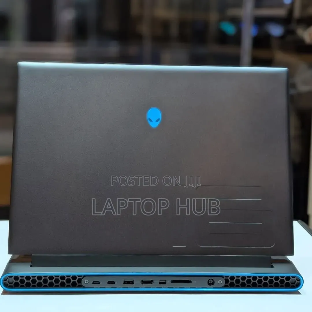 Laptop Alienware M16 R1 32GB Intel Core i9 SSD 1T