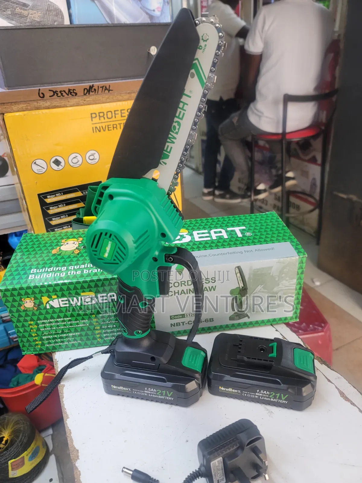 6" Newbeat Chainsaw