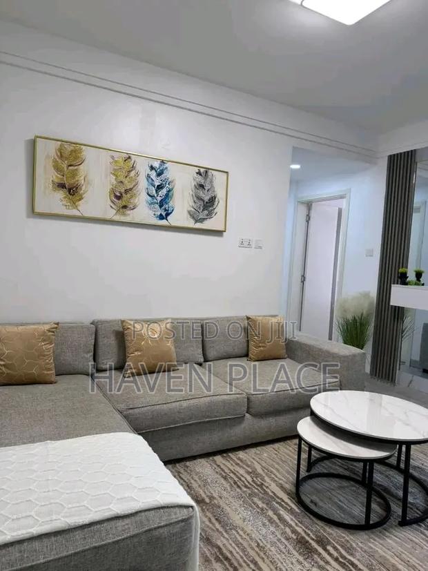 Furnished 1 2 Bedroom Apartment Available - thumbnail 5
