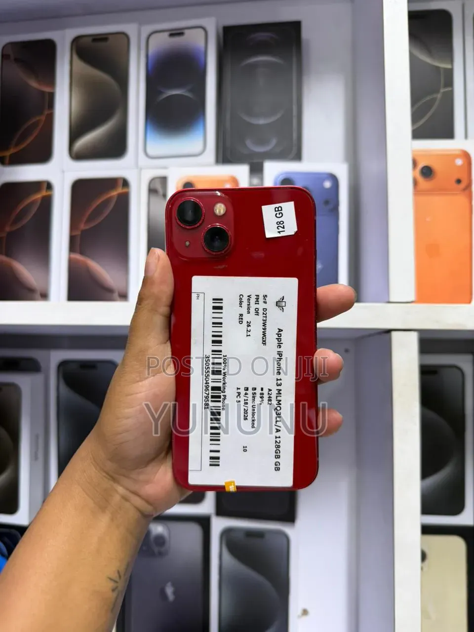 Apple iPhone 13 128 GB Red