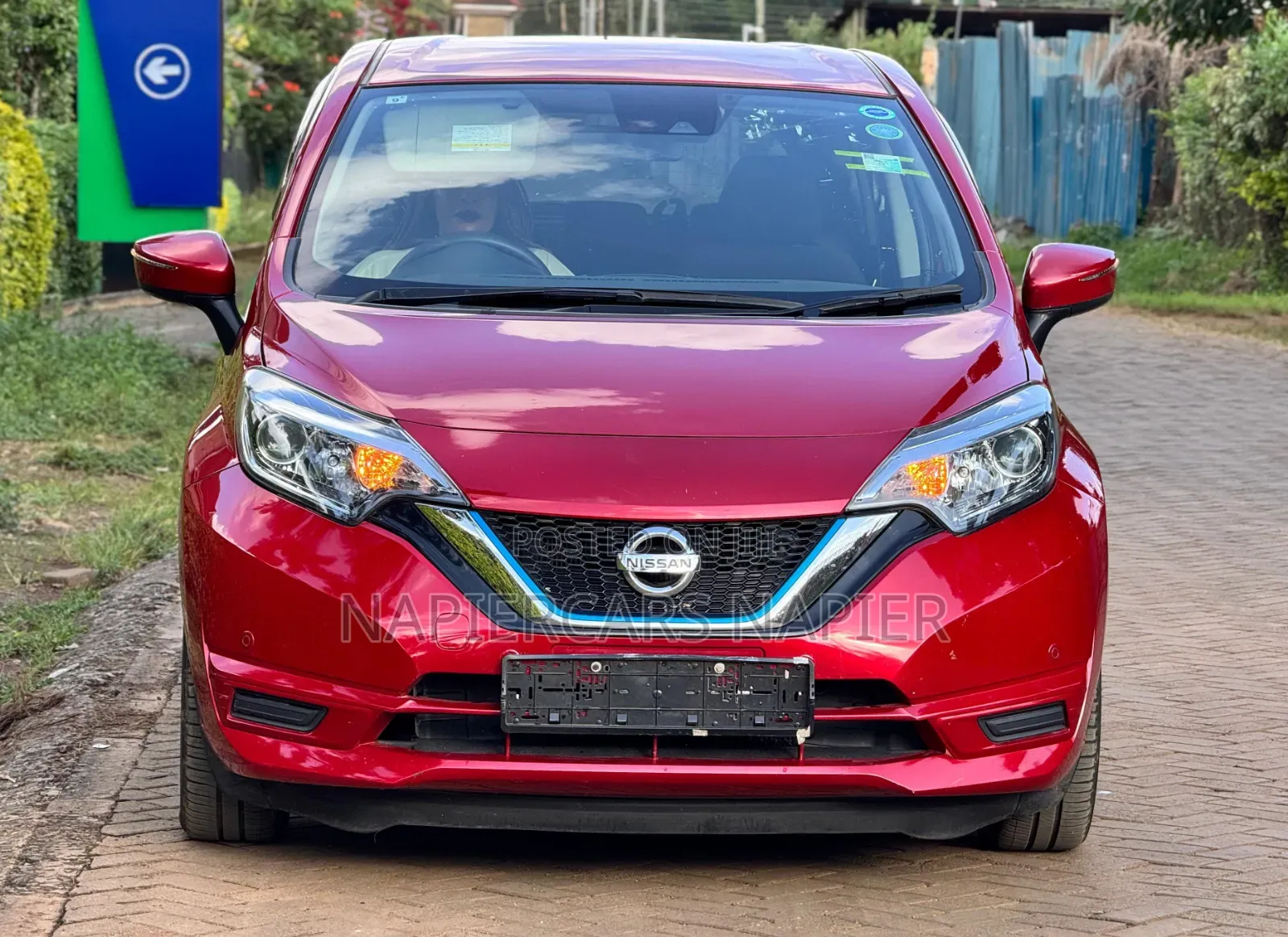 Nissan Note 2019 Red