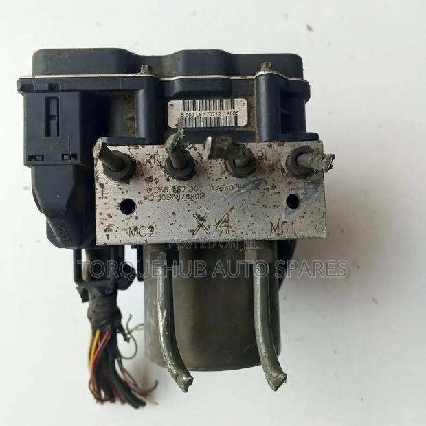 Toyota Alphard 2012 Abs Module