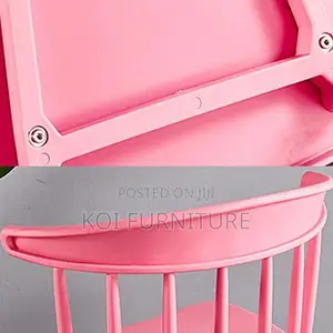 Dining Chairs; Plastic Armless Noridic Dining Chairs