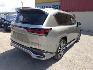 Lexus LX 600 2022 Gray