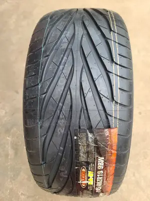 245 /40 R19 Maxxis Tyres 98w Ma-Z1 Made in Thailand