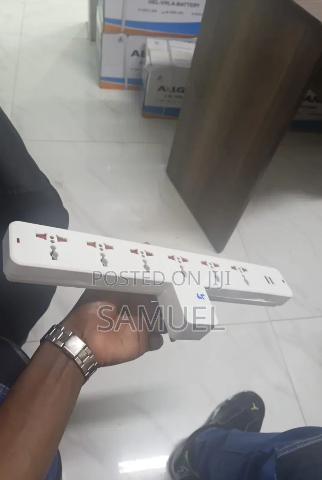 Quality Electric Adapter