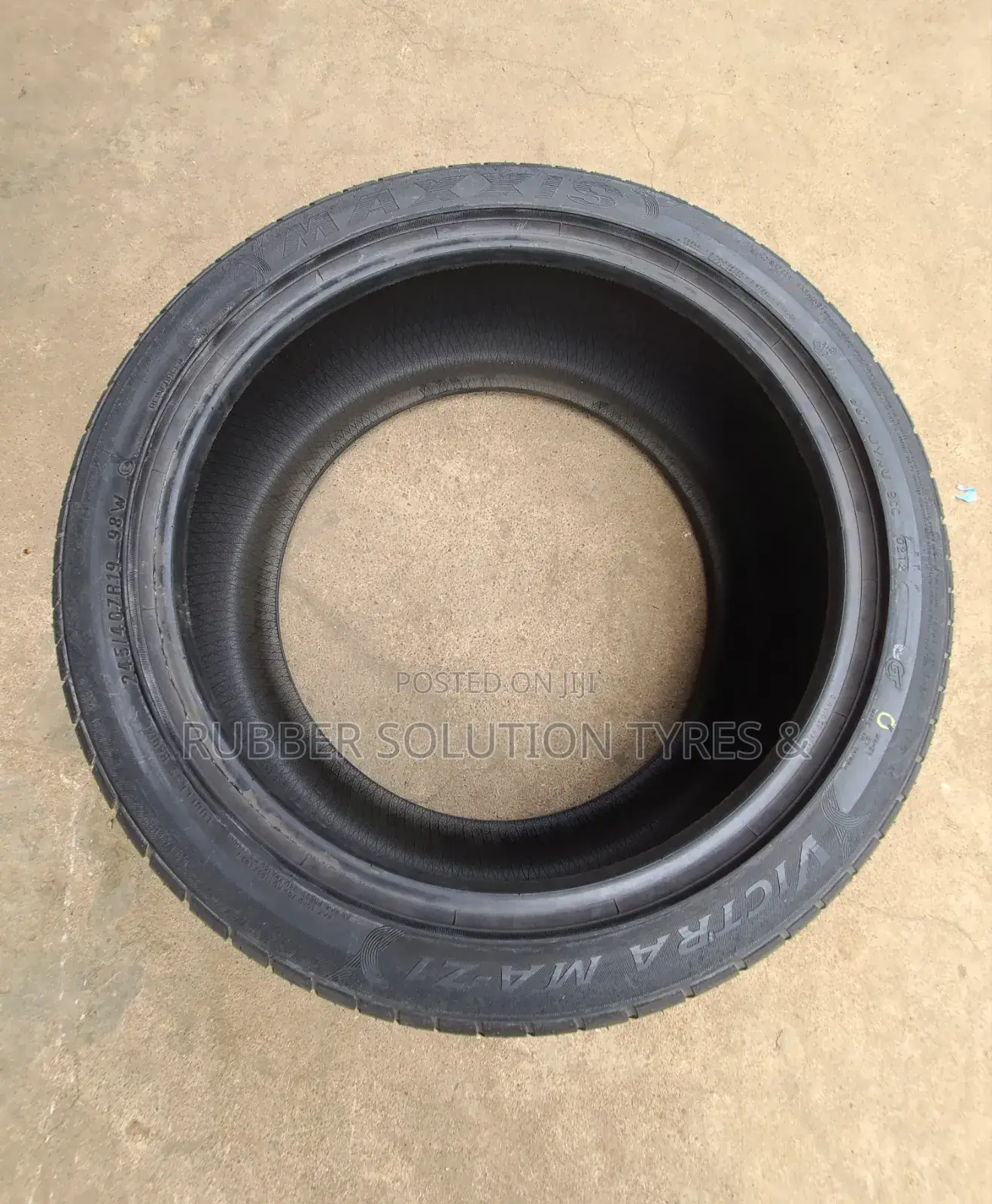 245 /40 R19 Maxxis Tyres 98w Ma-Z1 Made in Thailand