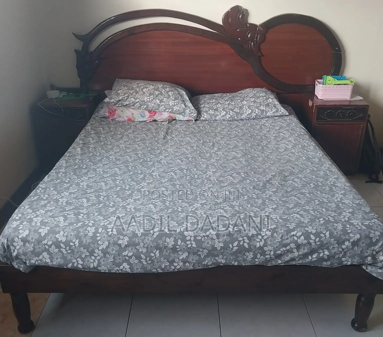 5x6 Hardwood Bed