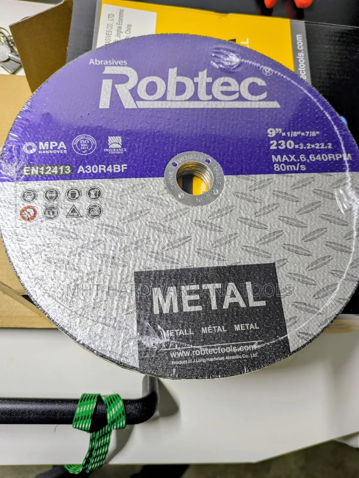 Metal Cutting Disc 9" Robtec