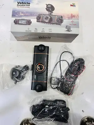4 Lens Dash Camera With Wifi D65 – 360° Car Surveillance Recorder